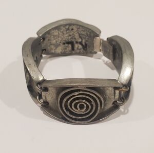 Vintage ROBERT LARIN Modernist Pewter Silver Bracelet Eye Panels Minimalist